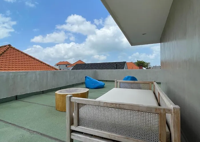 Villa Industrialloft With Rooftop At Berawa -rare!